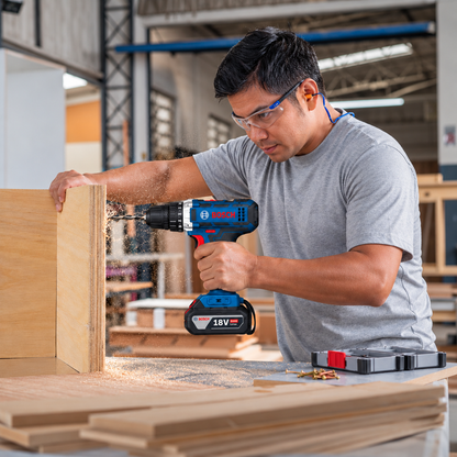 Taladro Percutor BOSCH 18V Inalámbrico – Kit Completo con 2 Baterías, Maletín y Accesorios